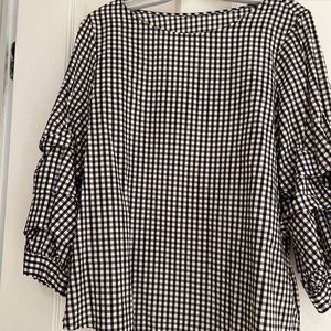 🛍️Sanctuary black and white top